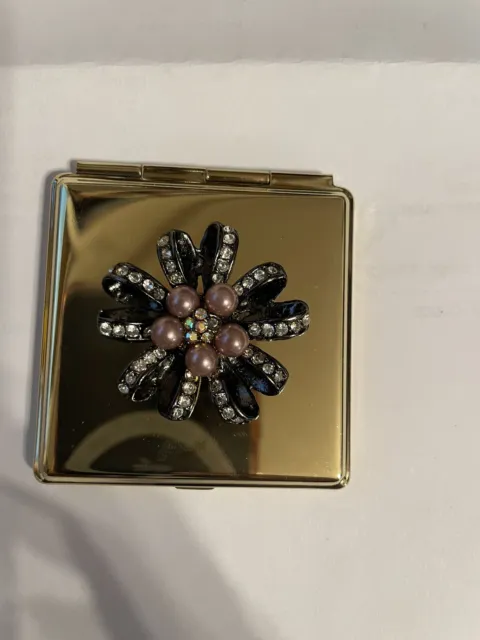 Retro Victorian Gold w/ Pearl Crystal Black Flower Bouquet Square Mirror Compact