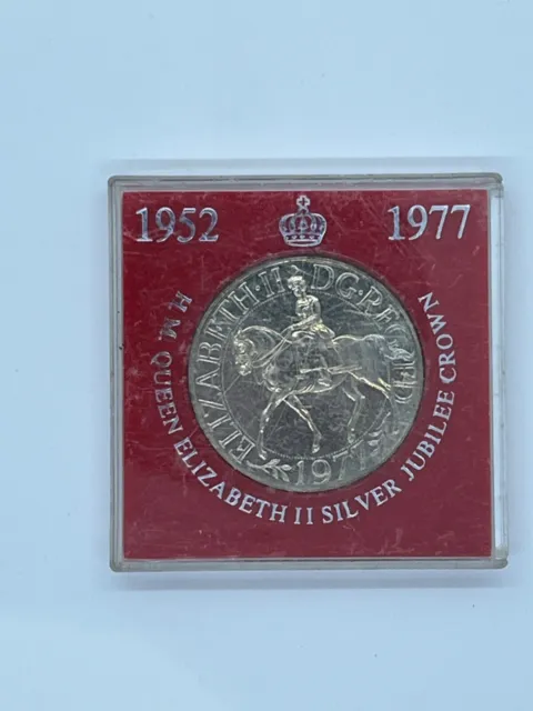1977 QUEEN ELIZABETH II Silver Jubilee Crown Coin 1952-1977 Rare