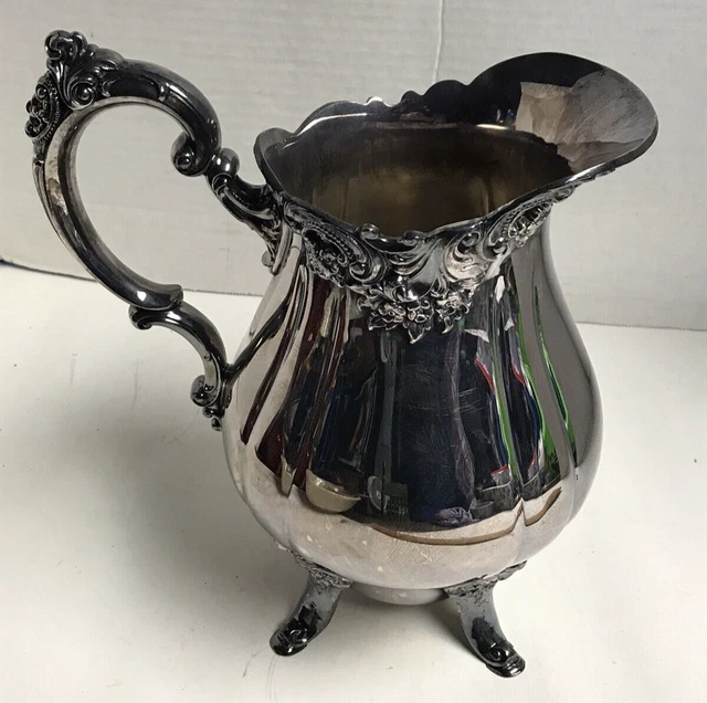 Vintage Wallace Baroque Silverplate FOOTED WATER PITCHER 9-3/4" TALL