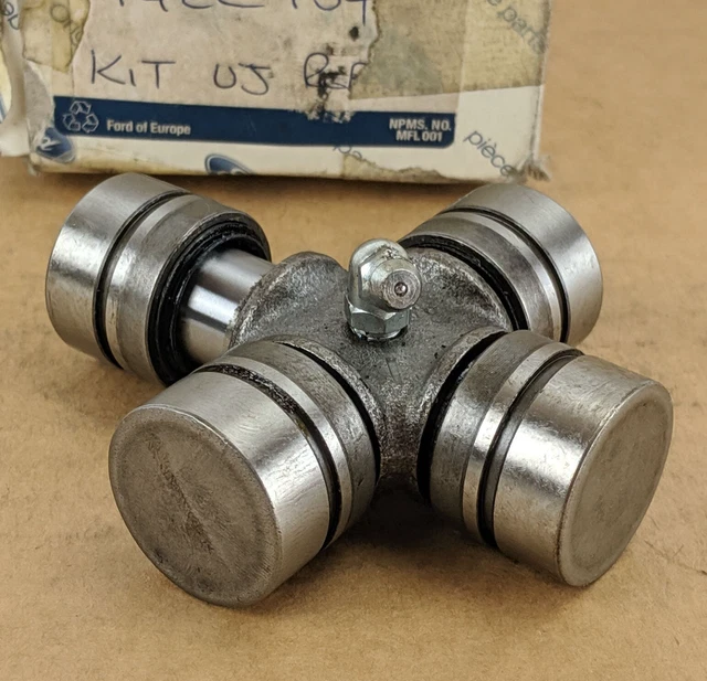 FORD RANGER MK2 Front Propeller Shaft Universal Joint Kit 1422934 NEW