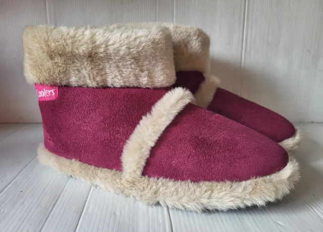 Ladies COOLERS Size 7 / 8 Faux Suede, Faux Fur Lined & Trim Slipper Boots