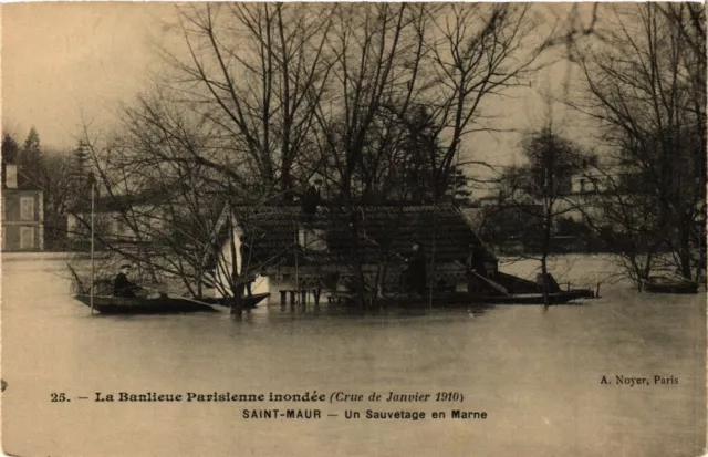 CPA La Banlieue Parisienne flooded - St-MAUR - Un Resuveage en Marne (390318)