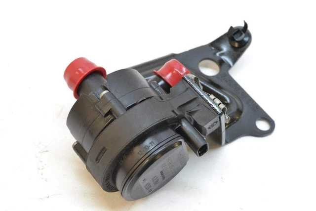 VW Passat 3BG Bj.2004 Original Dosierpumpe Additiv 3B0201510