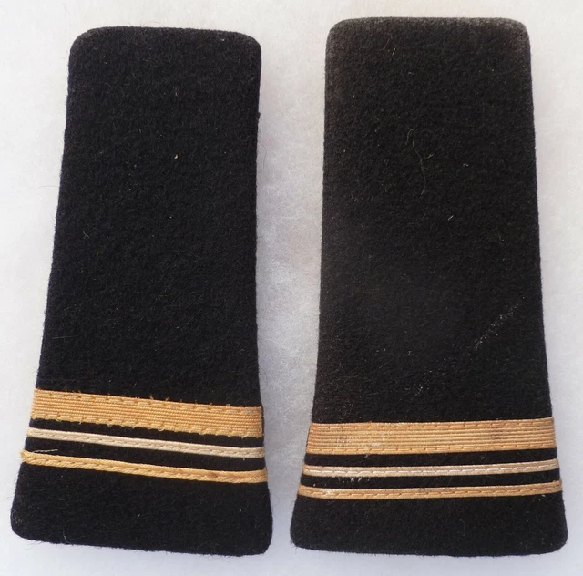 Epaulettes Marine Nationale Française - Officier Lieutenant De Vaisseau (Fusilier Marin)