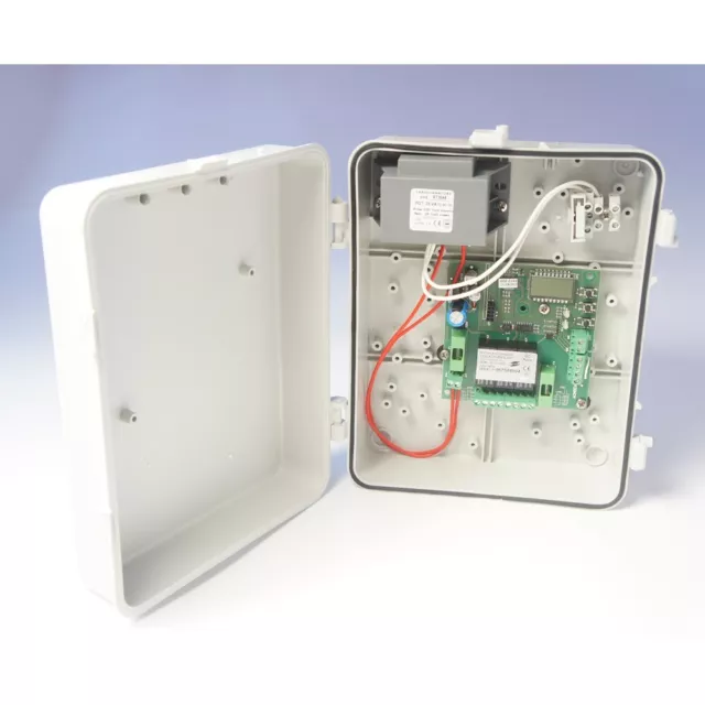 Armoire de commande EA CEAG3F Pour Gestion de Feux A 2 OU 3 Lumières