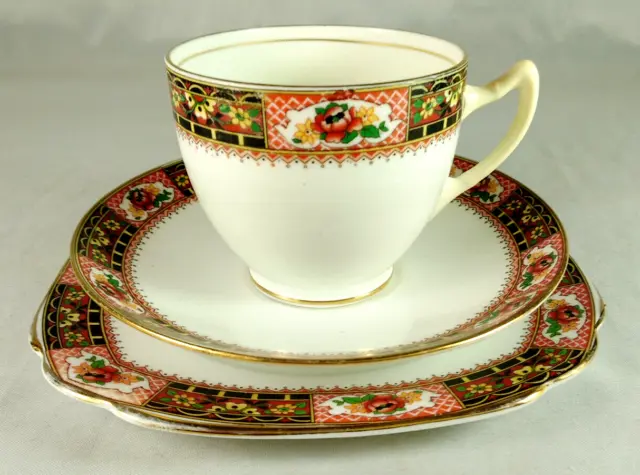 Vintage Royal Albert bone China Tea Trio - Imari design - made in England.