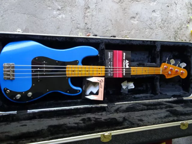 Fender Mjt Nitro Relic Aged Precision Bass P Cobalt Blue