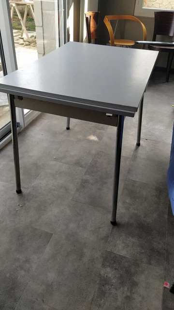 Table Formica Rett CM 6O X 100CM Refermable Couleur Blanche Jambes