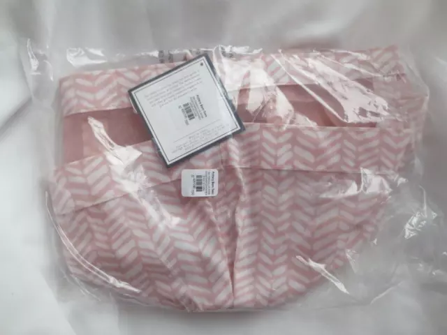 Pottery Barn Teen Classic Shower Caddy Chevron Dash Pink  White NWT