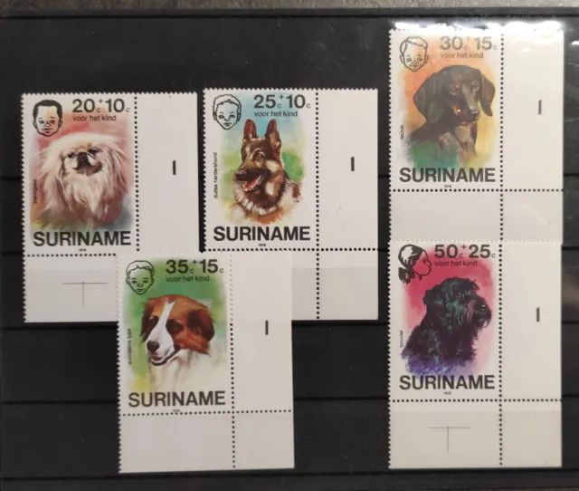 Timbre Stamp 5 Surinam Y&T#660-64 Chien Dog Neuf**/Mnh-Mint 1976 ~E96