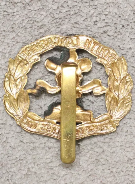 British Army Badge 2856: South Lancashire Regiment - bi-metal 2