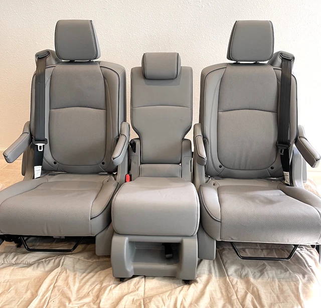 SEATS HONDA ODYSSEY 2021 2022 2023 EXL Second Row Set Light Gray