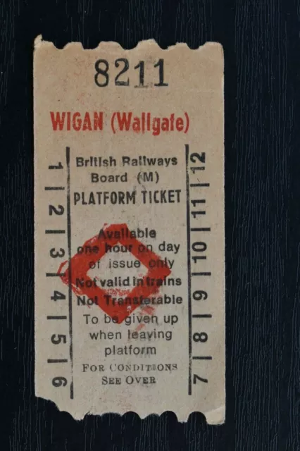 British Railways Board (M) WIGAN (WALLGATE) Platform Ticket No 8211