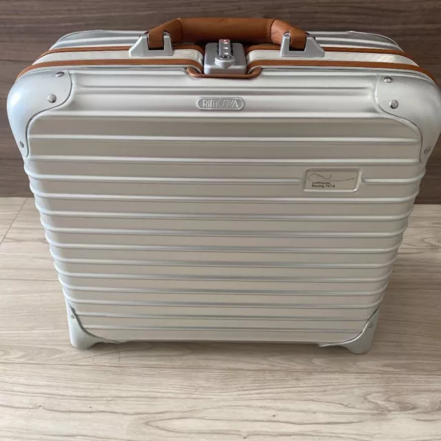 RIMOWA CLASSIC FLIGHT Lufthansa Collab Suitcase about 35L 2Wheels Silver  USED