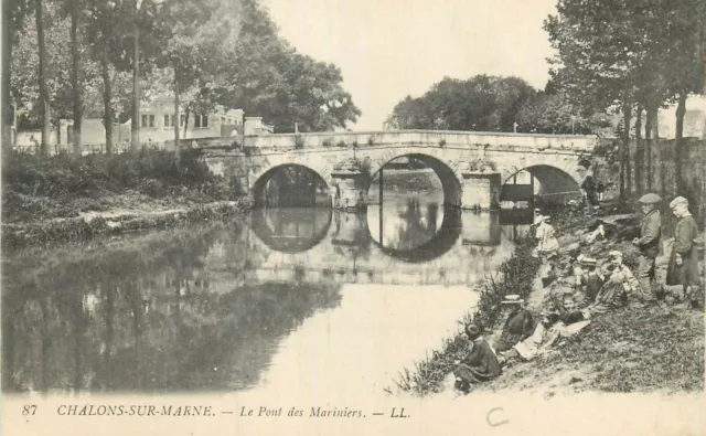 51 CHALONS SUR MARNE le pont des mariniers