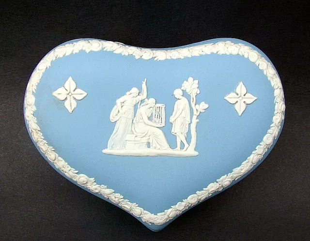 Wedgwood White on Blue Jasper Ware Heart Shape Box & Lid 8.5cmw - Looks in VGC