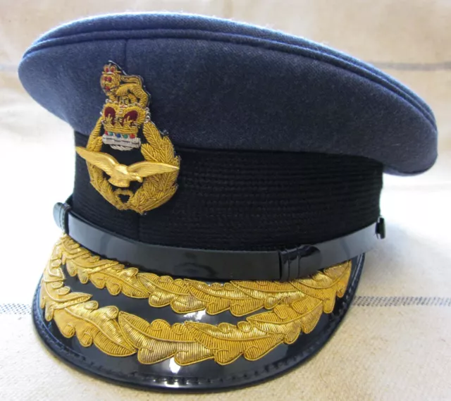 Royal Air Force, RAF, Luftwaffe Schirmmütze, General, Offizier,  Größe 55