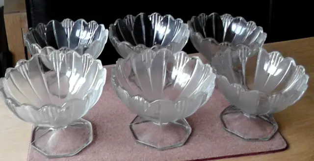 Vintage Art Deco 6 Frosted Clear Glass Footed Desert Bowls Sundae Dishes 10cmDia