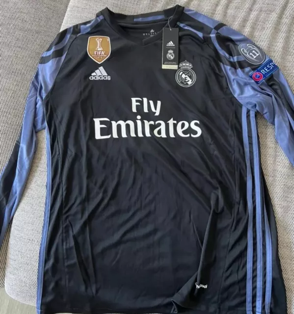 Real Madrid 2016 2017 Third Jersey Vintage Ronaldo BNWT