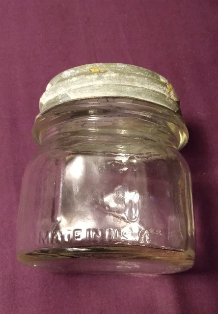 Vintage Half pint Ball Perfect Mason With Zinc Lid clear ribbed C10