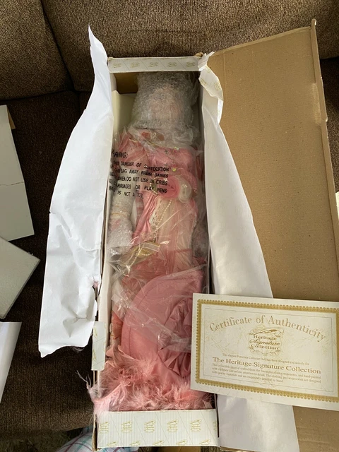 Heritage Signature Collection Doll Lovely Lenore W/COA # 13099