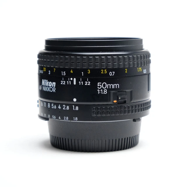 Nikon NIKKOR AF 50mm f/1.8D Objectif Ref : 17166