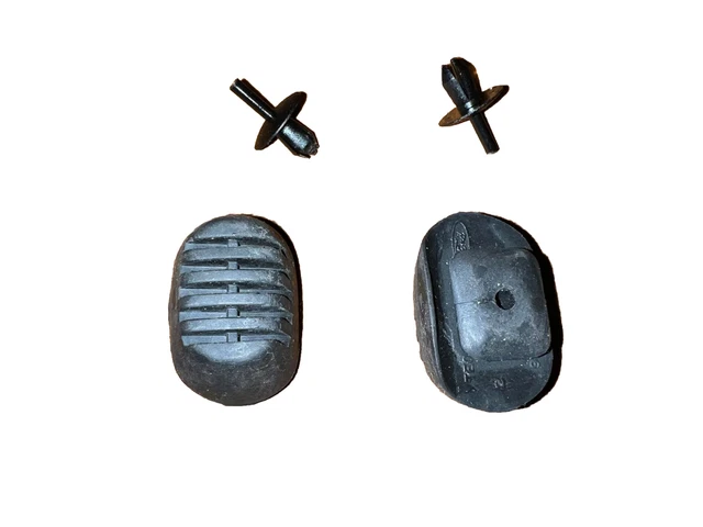2X NEW RARE Genuine Ford Escort Mk5/6 Rear Parcel Shelf Bumpers Buffers ...