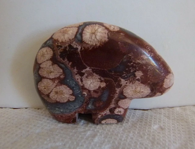 2.5" 65 mm Rhyolite ZUNI BEAR Polished gemstone Carving Mexico 65g. 2.3 oz