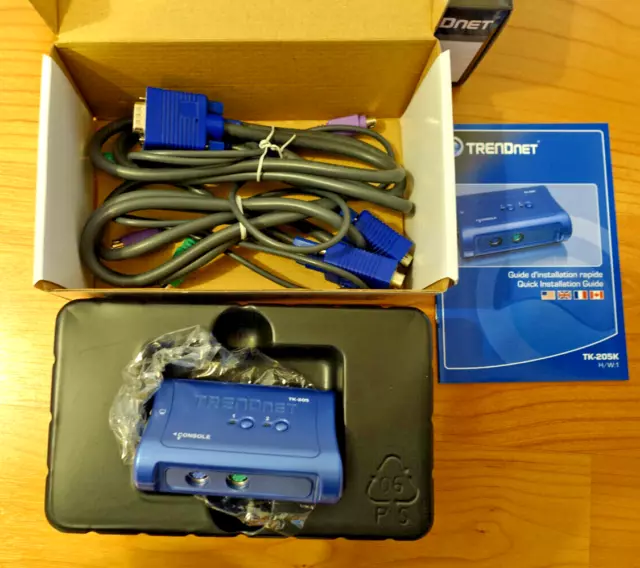 TK205K switch KVM 2 ports VGA (2048 x 1536) + PS/2 Plug