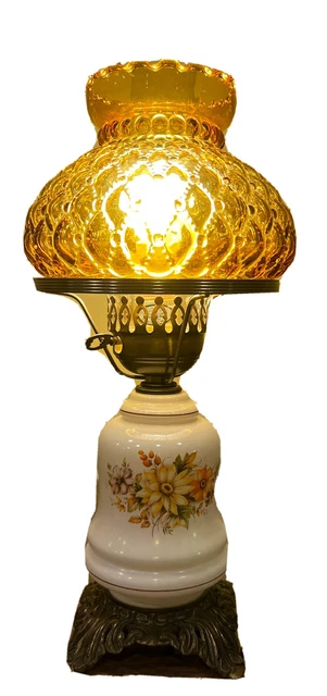 VTG Accurate Casting Co. GWTW Hurricane Lamp with Quilted Amber Glass Shade.