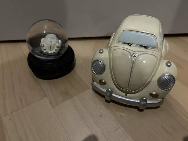 Speed Freaks Style VW Beetle Money Box And Snow Globe