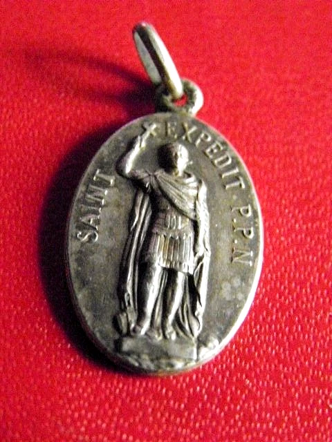 MÉDAILLE RELIGIEUSE ANCIENNE « Saint Michel » - Metal Argenté EUR 12,00