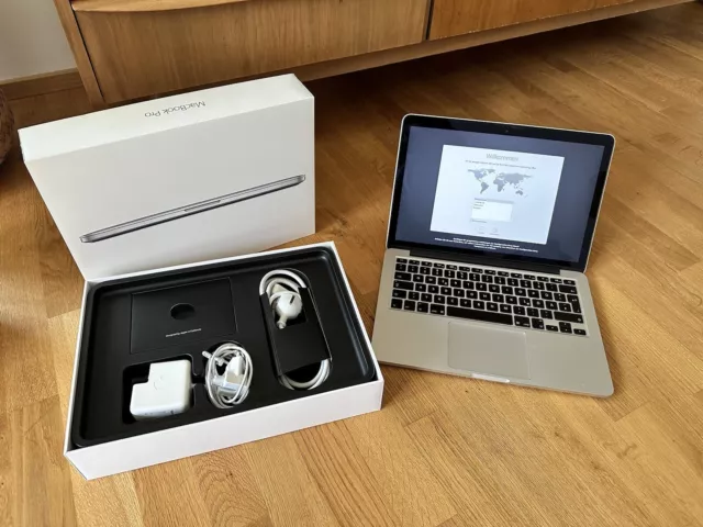 Apple Macbook Pro Retina 13" 512GB i5 8Gb Ram A1502 2015
