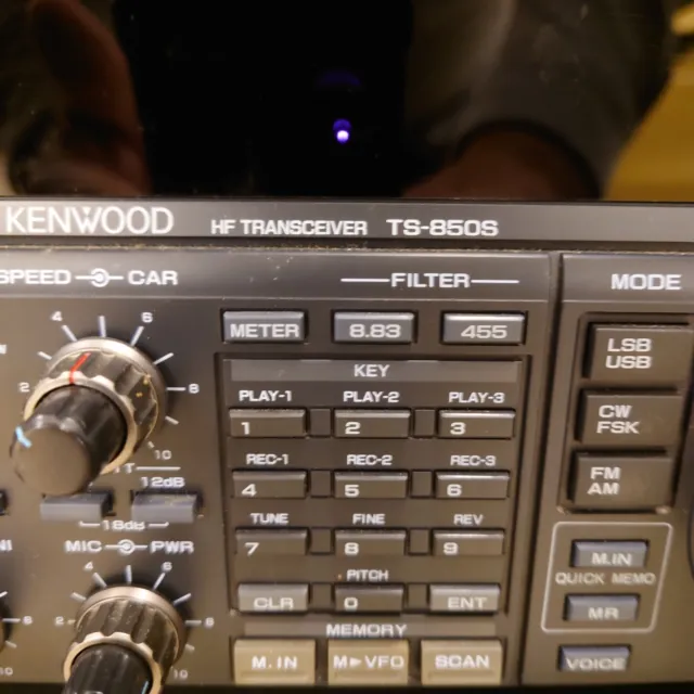 Transmisor/receptor decametricas . Radioaficionado. KENWOOD TS-850S