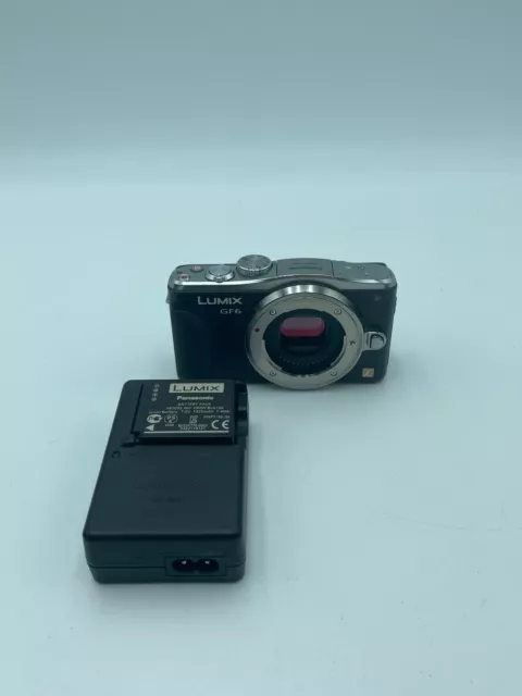 Panasonic Lumix DMC-GF6 Systemkamera Body Gehäuse funktioniert