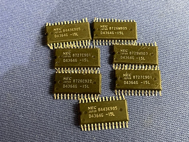 Lot Of 7 D4364G-15L Nec Sram 28-Pin Smt Some Bent Leads Last Ones