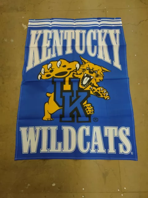 Officially Licensed NCAA Kentucky Wildcats Team Logo 28"x 40" House Banner Blue
