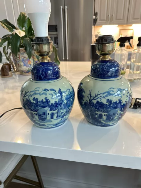 Vintage Mid Century Flow Blue Ironware Ginger Jar Desk Table Lamps.