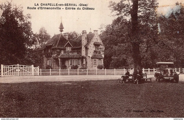 S4682 cpa 60 La Chapelle en Serval - Route d'Ermenonville, entrée du Château
