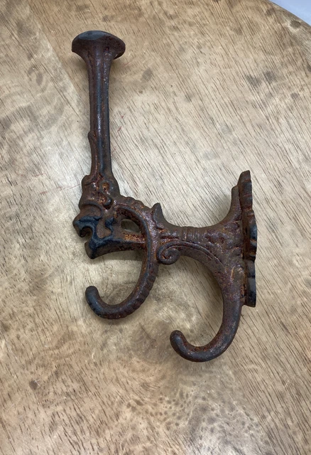 Coat Hook Rusty Large Victorian Hall Tree Wall Towel Cast Iron 7” X3-3/4”