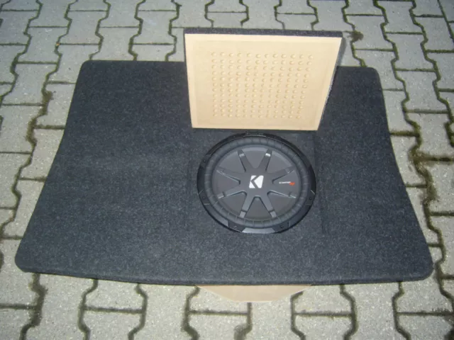 Reserveradgehäuse, Komplettausbau VW Golf 6,  inkl. KICKER 10" Subwoofer