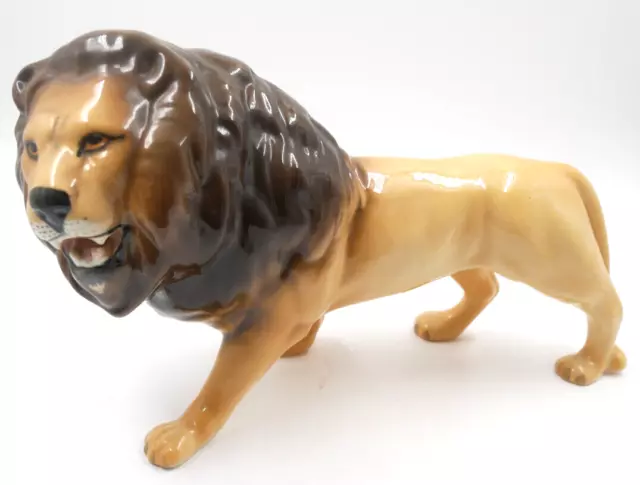 Beautiful Example Beswick Pottery Lion Prowling #2089 Mint Condition