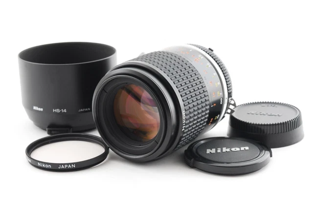 Nikon Ai-S Micro Nikkor 105mm f2.8 MF Lens w/Lens Hood [NEAR MINT!!] from Japan