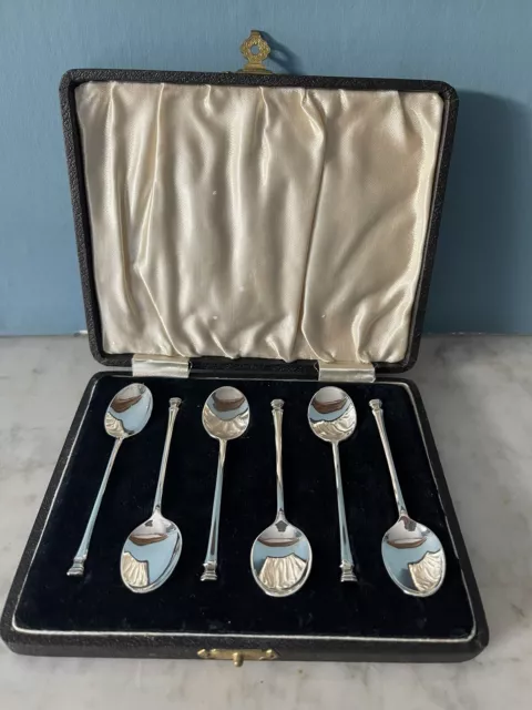 Art Deco Solid Silver Tea Spoon Set of Six. Boxed.