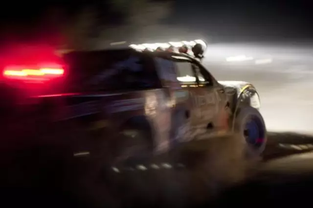 Poster -Baja 1000 SCORE 2010 Trophy Truck Pro Motorsport Photo, 4 Sizes