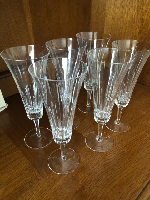 6 anciennes flûtes à champagne cristal parfaitement transparent
