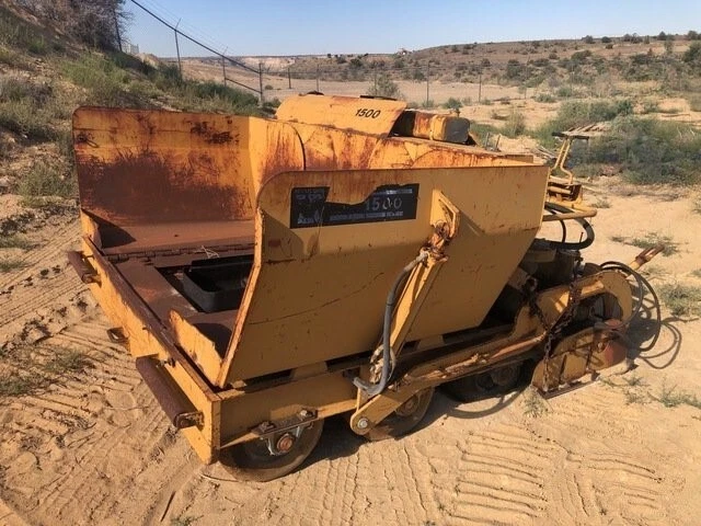 Super Wheel Asphalt Paver Laydown Pavement Concrete Road Diesel Mauldin #3486 Super Wheel Asphalt Paver Laydown Pavement Concrete Road Diesel Mauldin #3486
