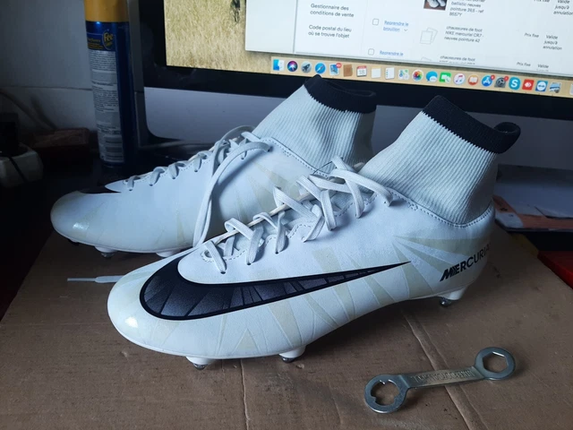 chaussures de foot  NIKE mercurial CR7 - neuves pointure 42