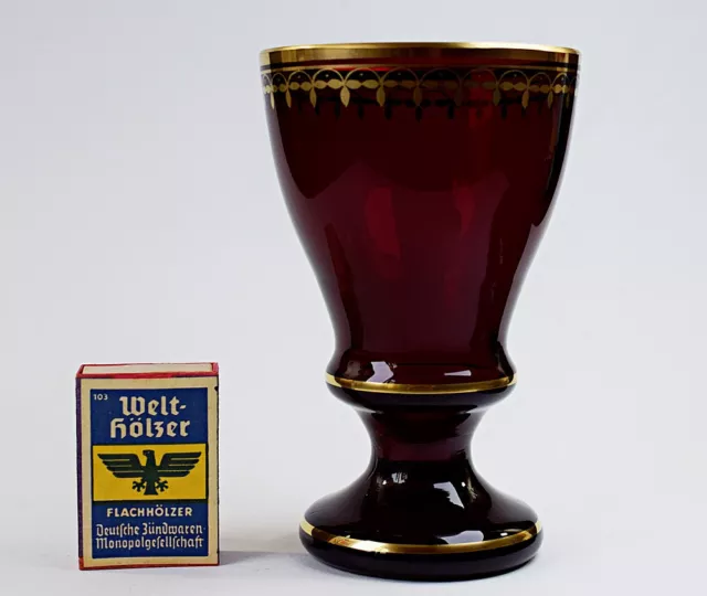 Sehr schönes, altes Rubin-Fußglas mit Golddekor, top erhalten!