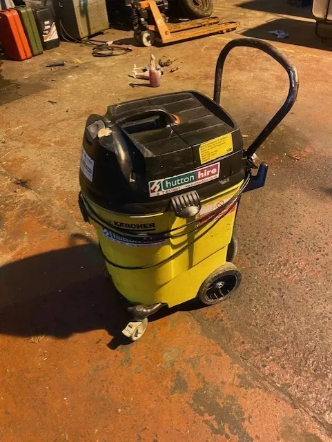 Karcher NT611EC Industrial Wet & Dry Vacuum